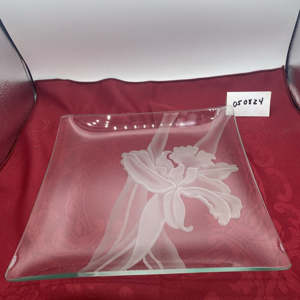 Dorothy Thorpe California Iris 11” Platter Vintage VTG Etched Art Glass
